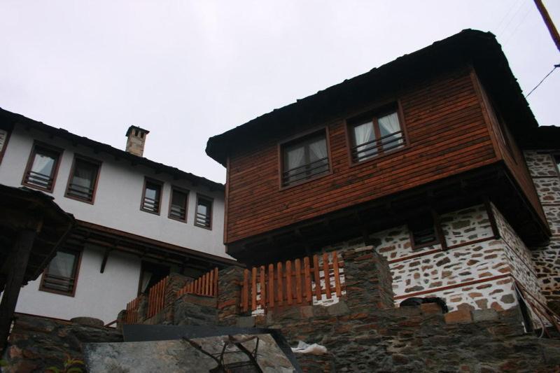 Complex Kosovo Houses Exteriér fotografie